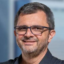 Colunista Marcos Oliveira