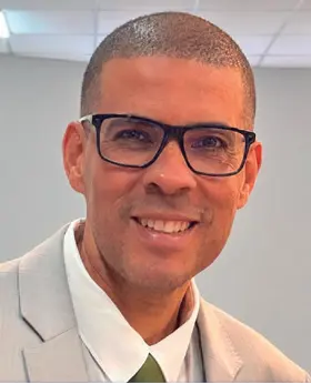Flavio Domingos, diretor, PFX Elevadores